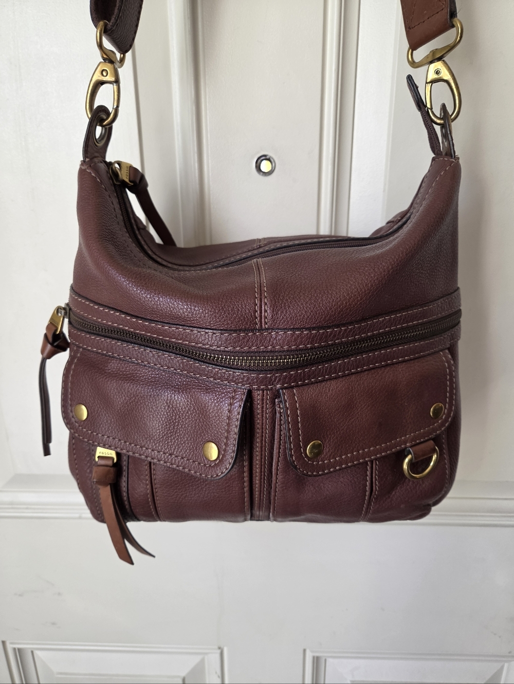 FOSSIL• "MORGAN" Brown Pebbled Leather Traveler Sh/Crossbody Bag 🤎💛